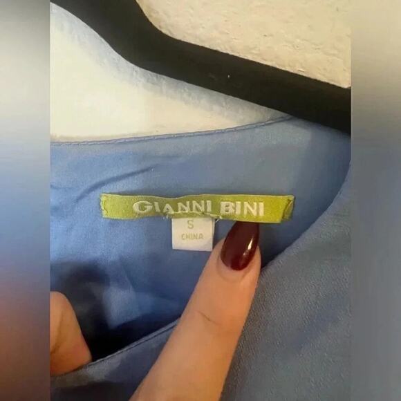 Gianni Bini Blue Ruffled Sheath Dress - Picture 6 of 6